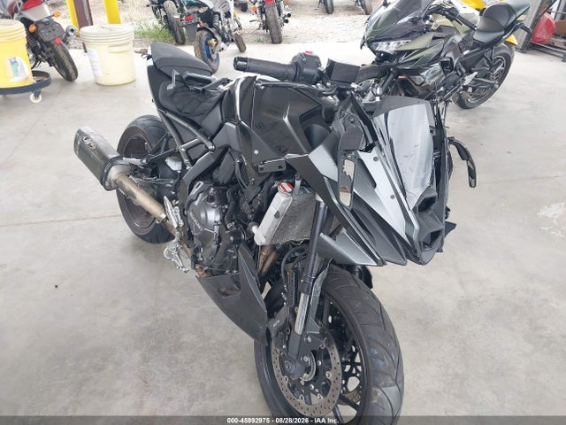 Auction sale of the 2025 Suzuki Gsx800 F, vin: JS1EM13BXS7101807, lot number: 45992975