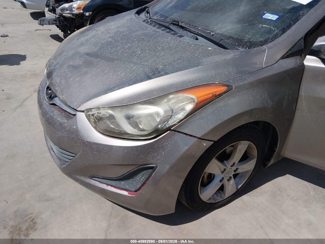 Продажа на аукционе авто 2013 Hyundai Elantra Gls, vin: 5NPDH4AE5DH255439, номер лота: 45992990