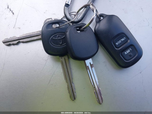 Продажа на аукционе авто 2005 Toyota Highlander V6, vin: JTEGP21A250083494, номер лота: 45993000