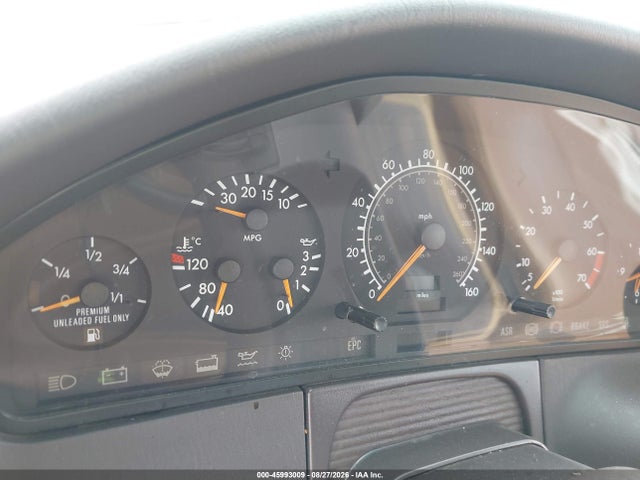 45993009 :رقم المزاد ، WDBGA51E8TA305150 vin ، 1996 Mercedes-benz S 500 مزاد بيع
