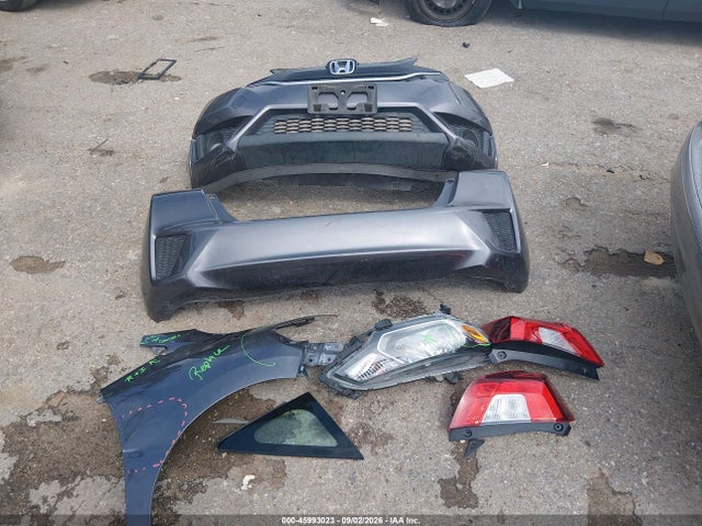 Продажа на аукционе авто 2015 Honda Fit Ex/ex-l, vin: 3HGGK5H82FM759868, номер лота: 45993023