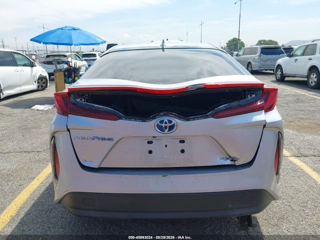 Toyota Prius Prime Premium 2018 JTDKARFP6J3099454 Image 17