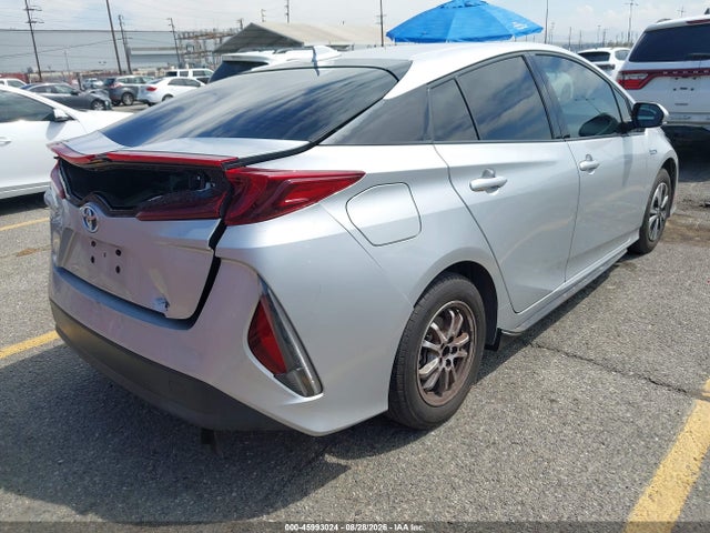 Toyota Prius Prime Premium 2018 JTDKARFP6J3099454 Image 4