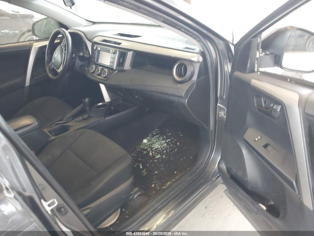 JTMZFREVXED033277 Toyota RAV4 LE