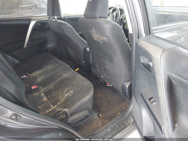 JTMZFREVXED033277 Toyota RAV4 LE