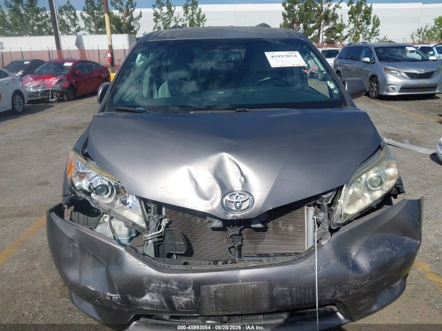 Toyota Sienna Le 8 Passenger 2015 5TDKK3DC3FS634045 Image 13