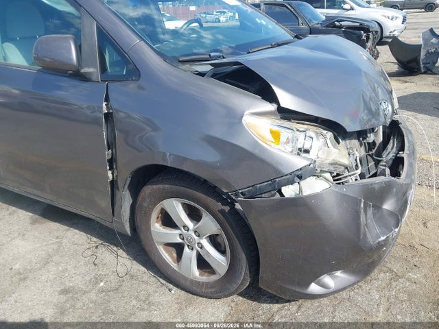 Toyota Sienna Le 8 Passenger 2015 5TDKK3DC3FS634045 Image 19