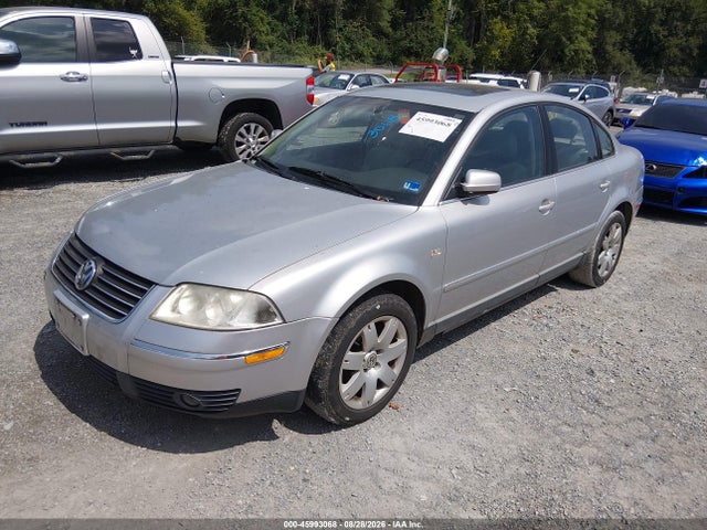 2003 Volkswagen Passat Glx მანქანა იყიდება აუქციონზე, vin: WVWRH63B03P244856, აუქციონის ნომერი: 45993068