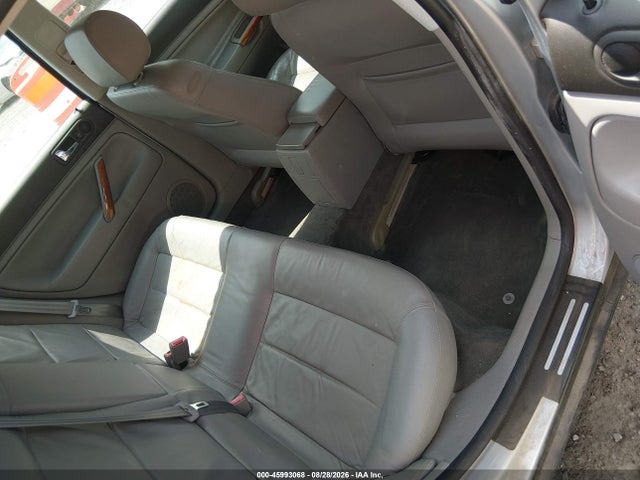 2003 Volkswagen Passat Glx მანქანა იყიდება აუქციონზე, vin: WVWRH63B03P244856, აუქციონის ნომერი: 45993068