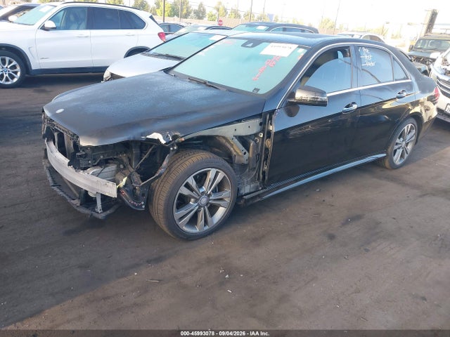 Mercedes-Benz E 350 2015 WDDHF5KB1FB085138 Image 2