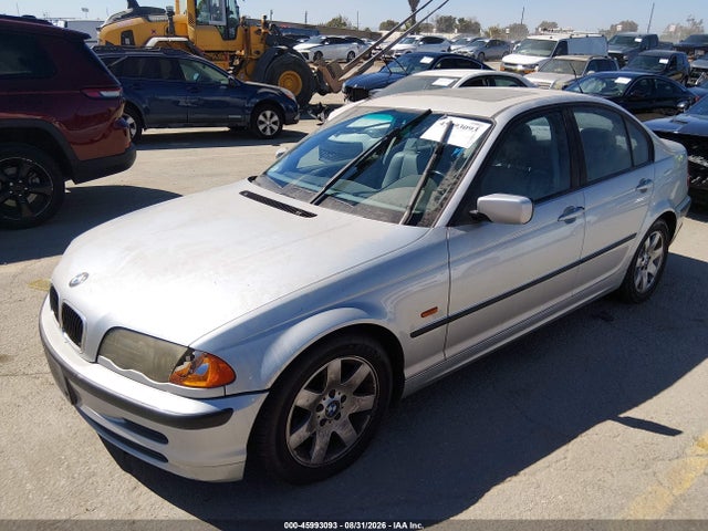 Продажа на аукционе авто 2000 Bmw 323i, vin: WBAAM334XYCB23050, номер лота: 45993093