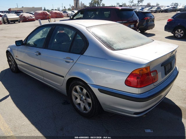 Продажа на аукционе авто 2000 Bmw 323i, vin: WBAAM334XYCB23050, номер лота: 45993093