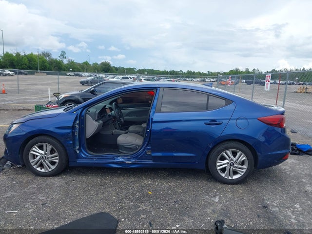 2020 Hyundai Elantra Sel მანქანა იყიდება აუქციონზე, vin: 5NPD84LF6LH593033, აუქციონის ნომერი: 45993166