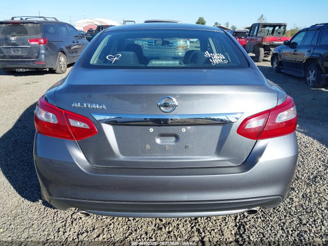 Nissan Altima 2.5 S 2018 1N4AL3AP0JC130892 Image 16