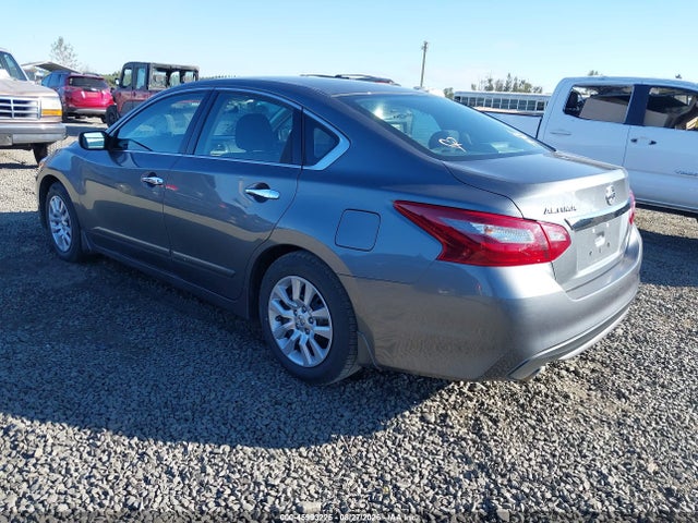 Nissan Altima 2.5 S 2018 1N4AL3AP0JC130892 Image 3