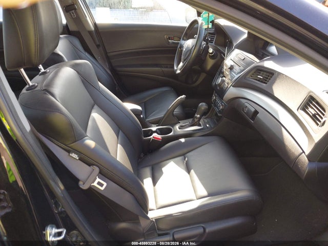 Продажа на аукционе авто 2018 Acura Ilx Acurawatch Plus Package, vin: 19UDE2F3XJA002867, номер лота: 45993228