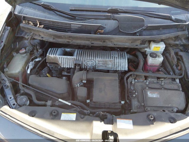 JTDZN3EU2GJ054183 Toyota Prius V Three