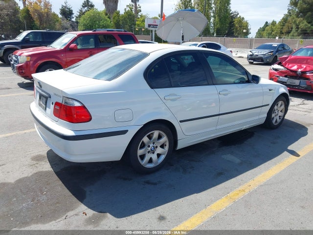 Aukcja sprzedaży 2005 Bmw 325i, vin: WBAAZ33475KW76643, numer aukcji: 45993258