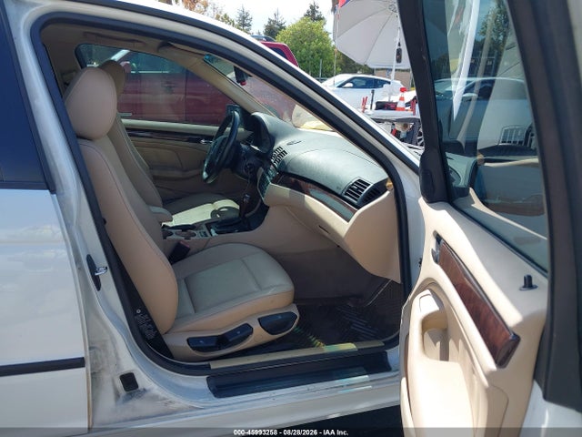 Aukcja sprzedaży 2005 Bmw 325i, vin: WBAAZ33475KW76643, numer aukcji: 45993258