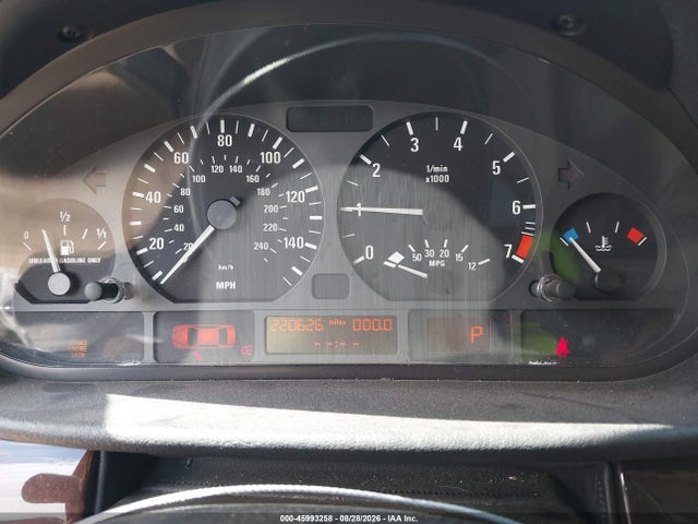 Aukcja sprzedaży 2005 Bmw 325i, vin: WBAAZ33475KW76643, numer aukcji: 45993258