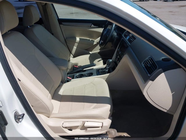Продажа на аукционе авто 2014 Volkswagen Passat 1.8t Se, vin: 1VWBT7A3XEC092366, номер лота: 45993260