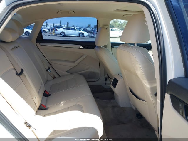 Продажа на аукционе авто 2014 Volkswagen Passat 1.8t Se, vin: 1VWBT7A3XEC092366, номер лота: 45993260