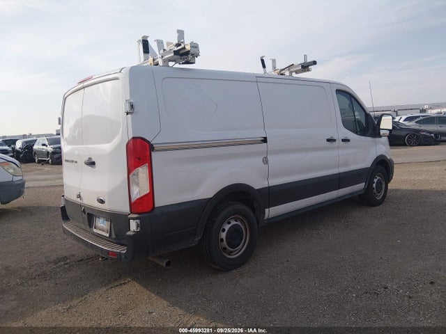 45993281 :رقم المزاد ، 1FTYE1Y81LKA15619 vin ، 2020 Ford Transit-150 مزاد بيع