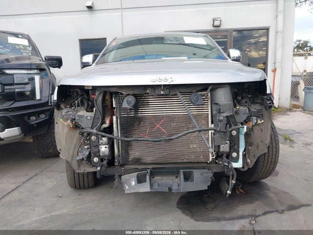 Jeep Grand Cherokee Limited 2015 1C4RJFBG1FC738706 Image 13