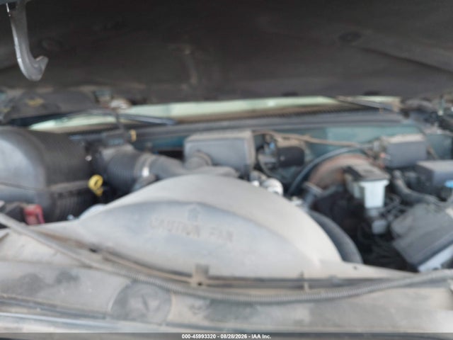 Продажа на аукционе авто 1996 Gmc Suburban K1500, vin: 1GKFK16R1TJ756830, номер лота: 45993320