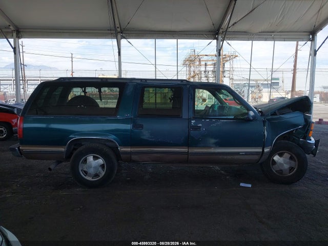 Продажа на аукционе авто 1996 Gmc Suburban K1500, vin: 1GKFK16R1TJ756830, номер лота: 45993320