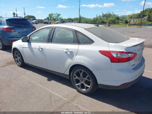 1FADP3F23EL111869 Ford FOCUS SE