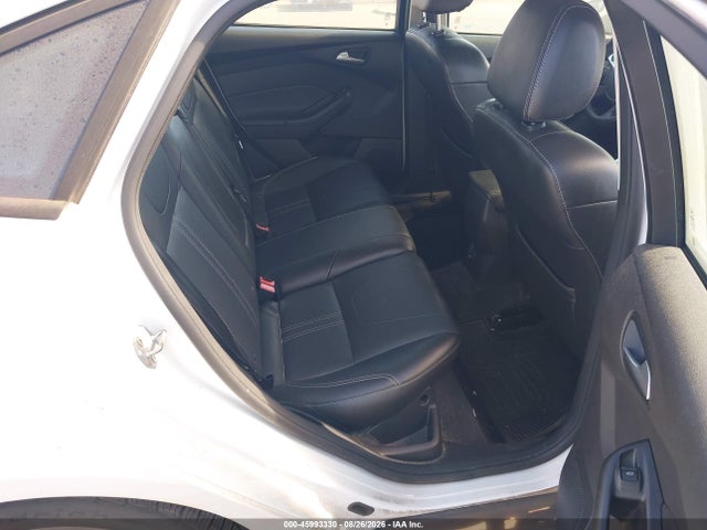 1FADP3F23EL111869 Ford FOCUS SE