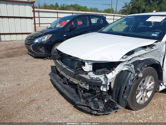 4T1DAACK3TU676825 Toyota CAMRY LE