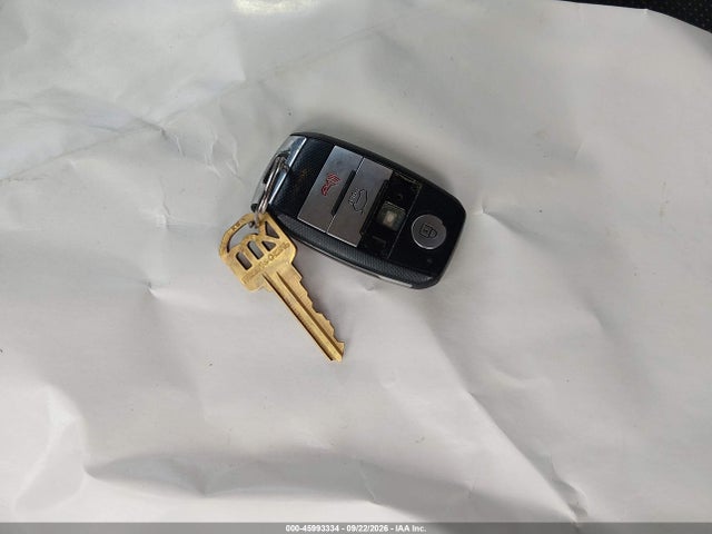 Продажа на аукционе авто 2018 Kia Soul +, vin: KNDJP3A53J7903277, номер лота: 45993334