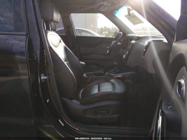 Продажа на аукционе авто 2018 Kia Soul +, vin: KNDJP3A53J7903277, номер лота: 45993334