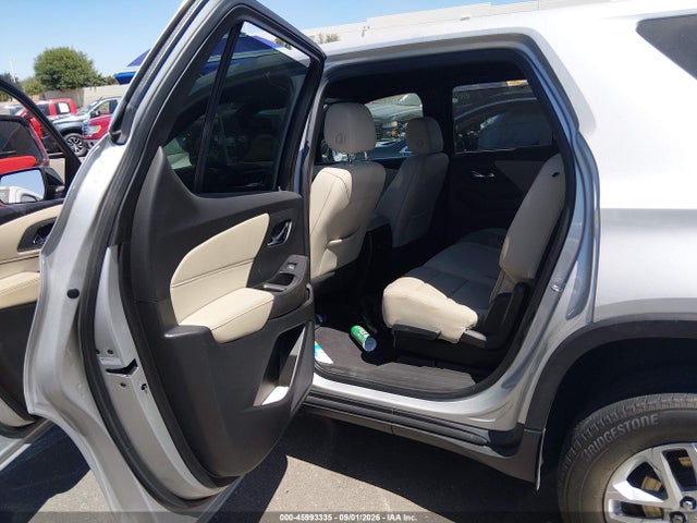 45993335 :رقم المزاد ، 1GNERFKW3NJ120755 vin ، 2022 Chevrolet Traverse Fwd Ls مزاد بيع