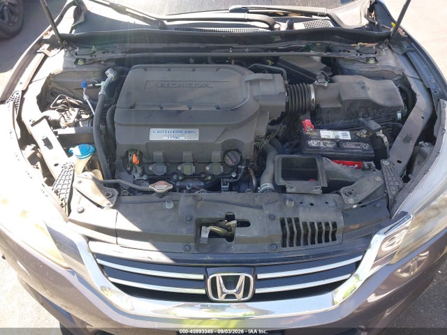 Honda Accord Touring 2015 1HGCR3F97FA000365 Image 10