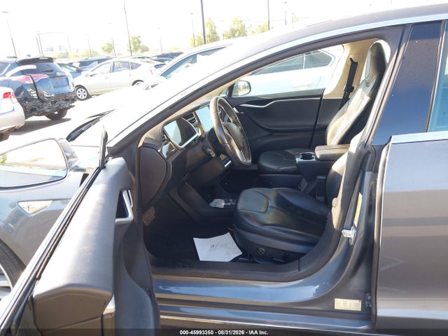 45993350 :رقم المزاد ، 5YJSA1CN5DFP10036 vin ، 2013 Tesla Model S مزاد بيع