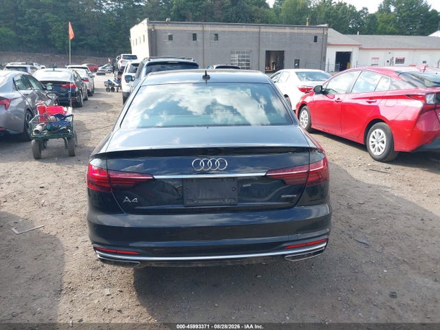 Aukcja sprzedaży 2024 Audi A4 Premium Plus 45 Tfsi S Line Quattro S Tronic, vin: WAUEAAF4XRN008123, numer aukcji: 45993371
