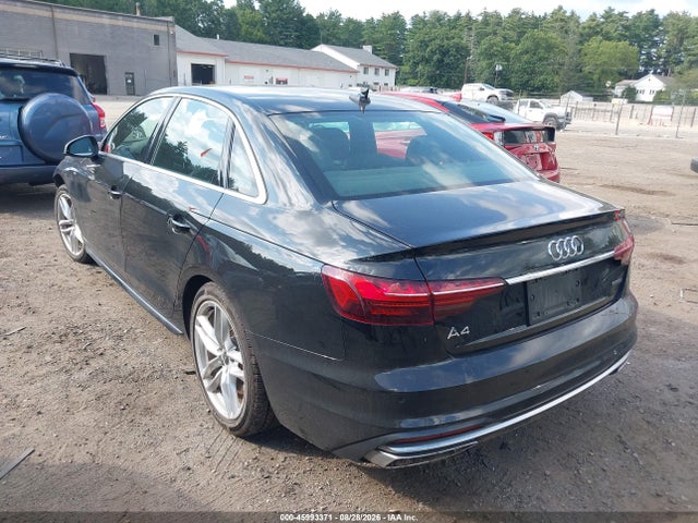 Aukcja sprzedaży 2024 Audi A4 Premium Plus 45 Tfsi S Line Quattro S Tronic, vin: WAUEAAF4XRN008123, numer aukcji: 45993371