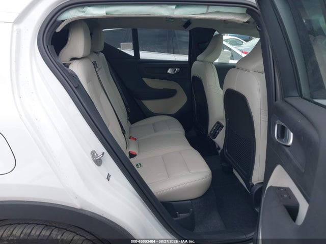 Aukcja sprzedaży 2025 Volvo Xc40 B5 Plus Dark Theme, vin: YV4L12UC7S2608080, numer aukcji: 45993404