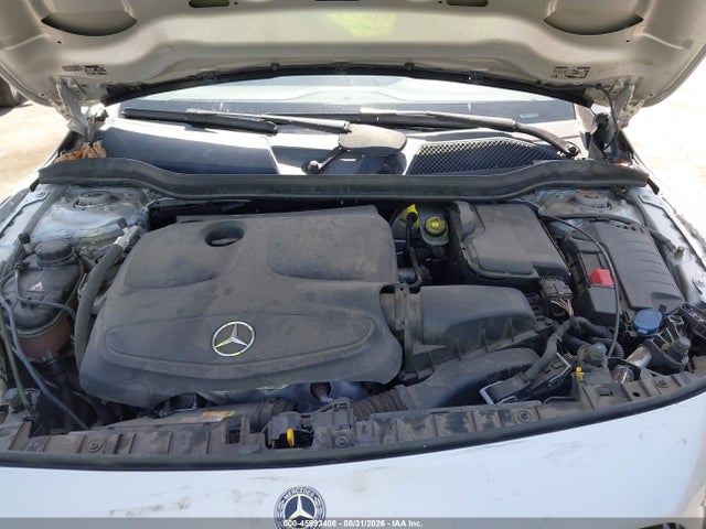 WDCTG4EB8JJ440290 Mercedes-Benz GLA 250