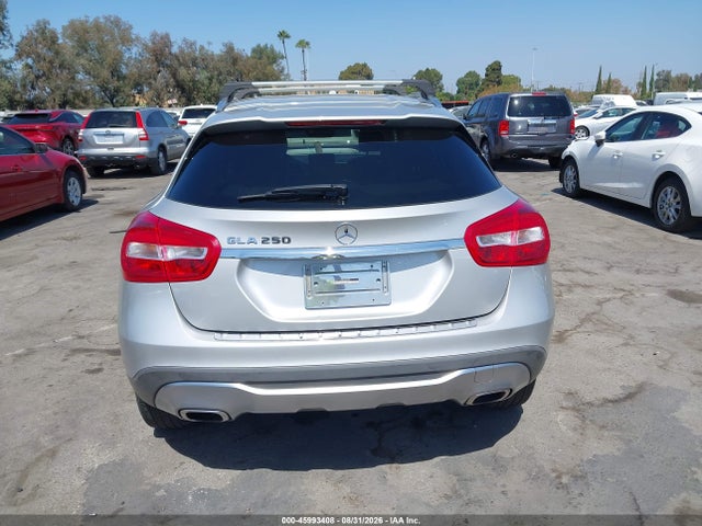 WDCTG4EB8JJ440290 Mercedes-Benz GLA 250