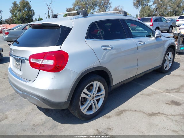 WDCTG4EB8JJ440290 Mercedes-Benz GLA 250