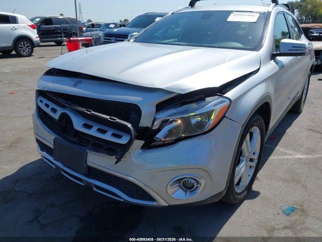 WDCTG4EB8JJ440290 Mercedes-Benz GLA 250