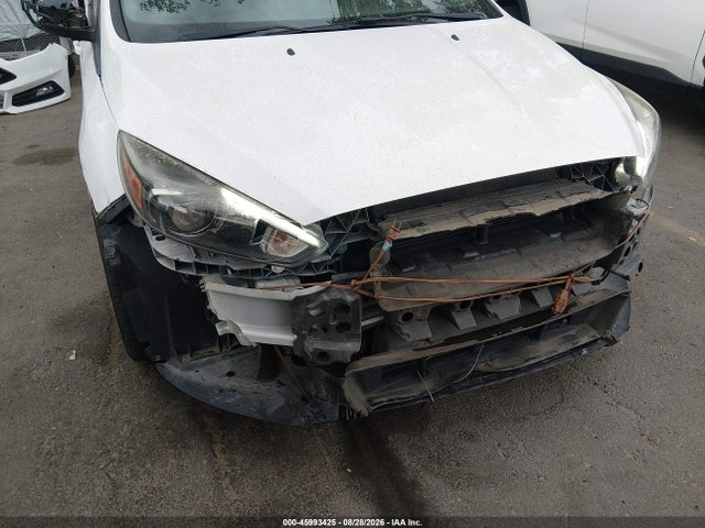 Ford FOCUS ST 2016 1FADP3L98GL225645 Image 6