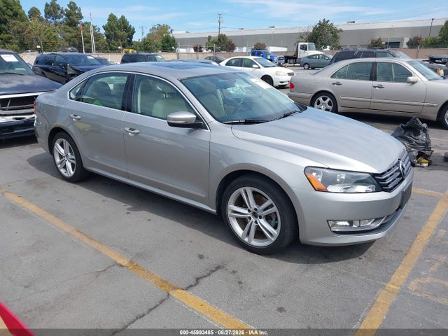 2014 Volkswagen Passat 2.0l Tdi Se მანქანა იყიდება აუქციონზე, vin: 1VWBN7A3XEC022098, აუქციონის ნომერი: 45993485