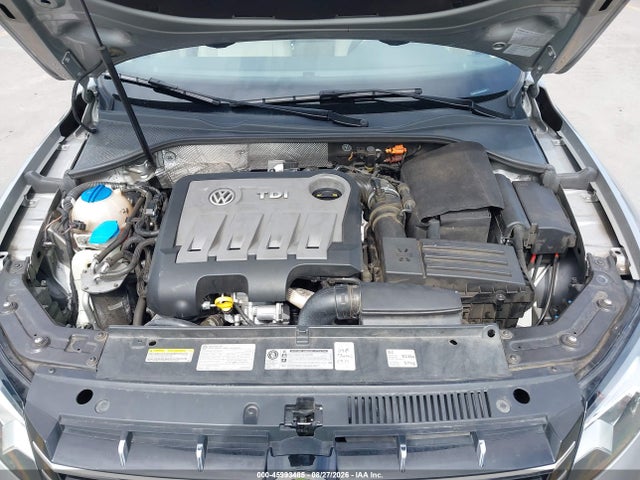 2014 Volkswagen Passat 2.0l Tdi Se მანქანა იყიდება აუქციონზე, vin: 1VWBN7A3XEC022098, აუქციონის ნომერი: 45993485