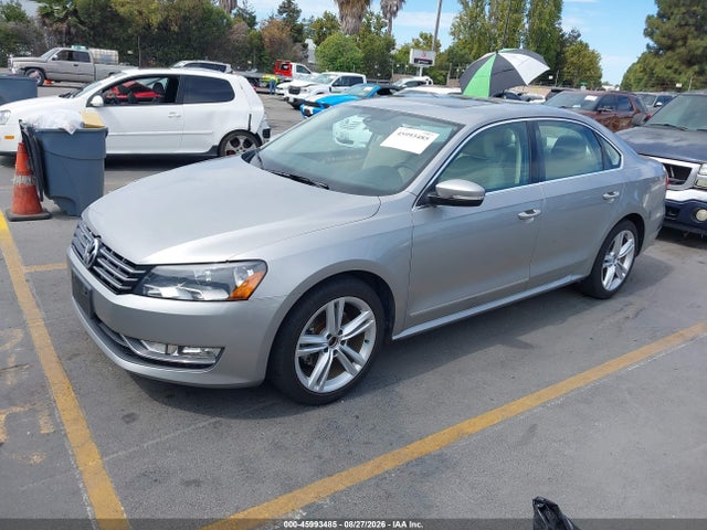 2014 Volkswagen Passat 2.0l Tdi Se მანქანა იყიდება აუქციონზე, vin: 1VWBN7A3XEC022098, აუქციონის ნომერი: 45993485