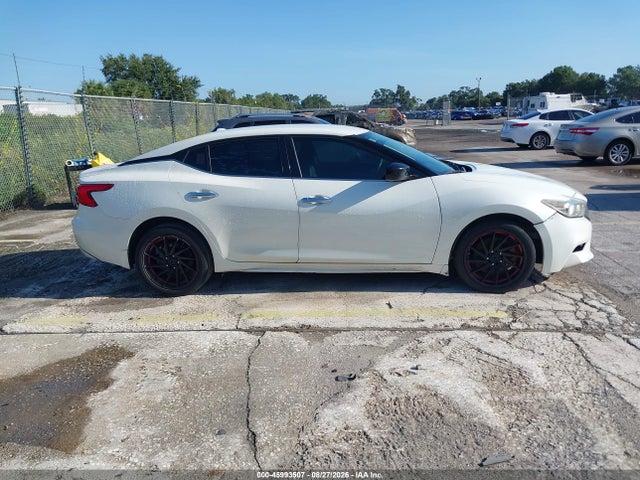 45993507 :رقم المزاد ، 1N4AA6AP5HC444040 vin ، 2017 Nissan Maxima 3.5 S مزاد بيع